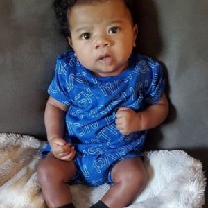 Meet your Posher, Blossom